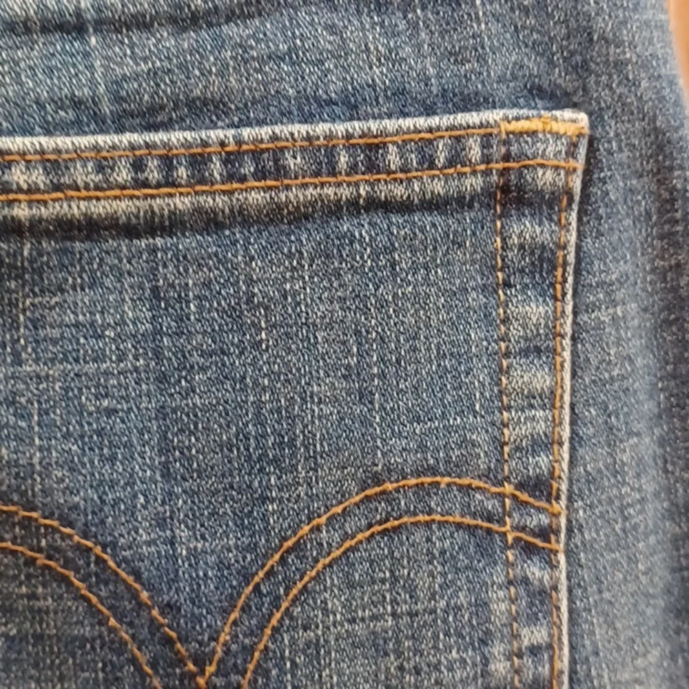Levi's 505 Straight Leg Jeans - Picture 7 of 7
